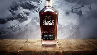 Black Whiskey presenta sus dos nuevas versiones de edición limitada con sello peruano