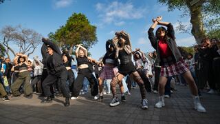 Parque de la Exposición se convierte en punto de encuentro para los fanáticos del K-pop, la diablada y caporal