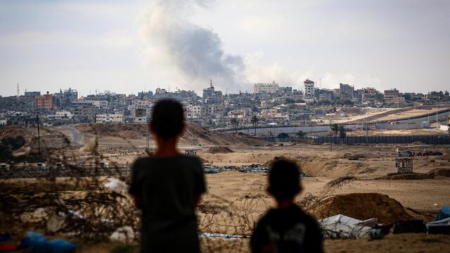 Israel desacata orden de la Corte Internacional de Justicia y continúa bombardeo en Rafah
