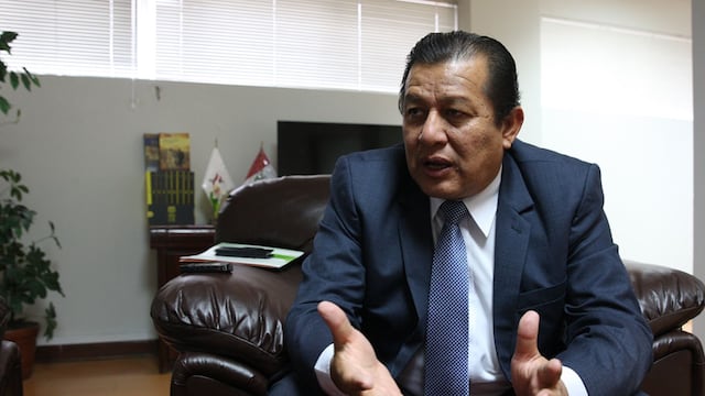 Eduardo Salhuana: “Empecemos a sancionar en Ética”