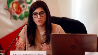 María Antonieta Alva anima a jóvenes a ingresar al sector público: “El Perú vale cada esfuerzo”