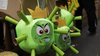 Piñatas COVID-19, antifaces amarillos y muñecos son lo más solicitado a pocas horas del Año Nuevo | FOTOS