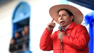 Pedro Castillo: Peruanos jalan al presidente con nota 07 