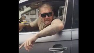'Loco' Vargas pierde los papeles e insulta a conductor que no paraba de tocar el claxon [VIDEO]