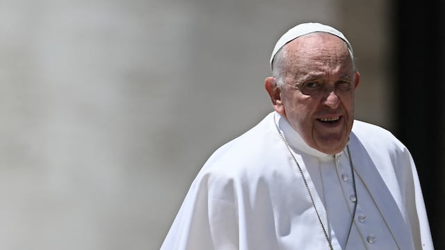 El papa Francisco se disculpa tras decir que hay “mariconadas” en seminarios