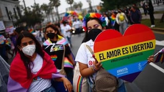 Colectivos LGBT+ anuncian plantón frente al Ministerio de Salud por indignante norma