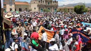 Cajamarca pierde un millón de soles diarios por paro indefinido