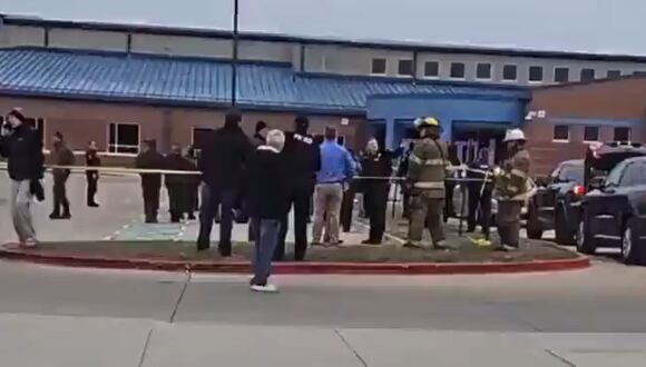 Se registró tiroteo en una escuela secundaria en Estados Unidos (Captura: Univisión Noticias)