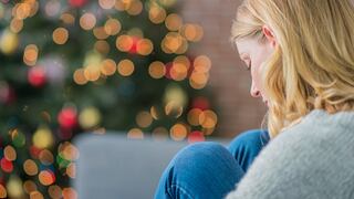 Salud21: La tristeza en navidad podría ser depresión