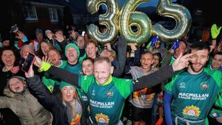Británico completa 365 maratones en 2022 a favor de la lucha contra el cáncer  