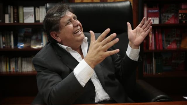 Con palo: desde el Parlamento le llueven críticas a Alan García