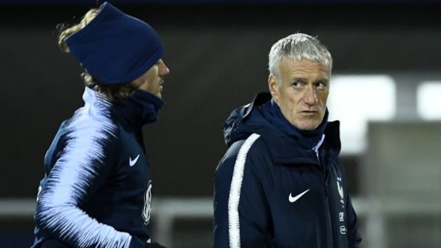 Deschamps salió en defensa de Griezmann tras tercer penal errado seguido con Francia