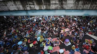 Decenas de miles de manifestantes en Bangkok siguen desafiando la prohibición de reunirse [FOTOS]