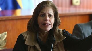 Lourdes Flores Nano reitera su rechazo a la revocatoria