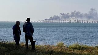 Ucrania estaría detrás de la explosión en el puente de Crimea 