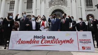Bancada de Perú Libre protesta por intento de prohibir foro sobre la Asamblea Constituyente