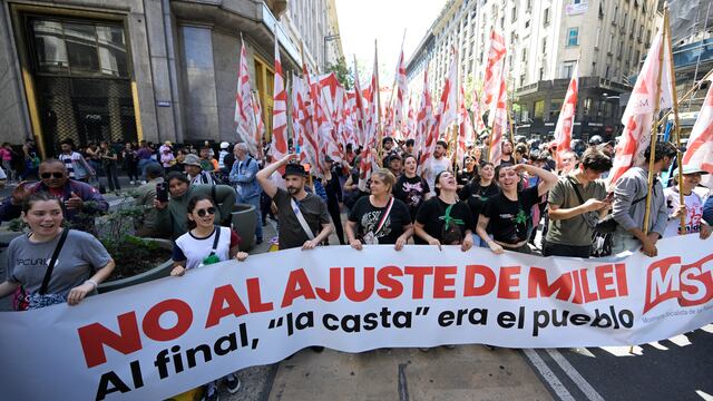 Protestas en Argentina EN VIVO: Javier Milei enfrenta la primera gran manifestación