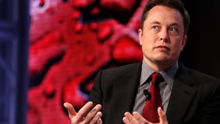 Elon Musk: El físico multimillonario que quiere rescatar a los niños atrapados en una cueva en Tailandia
