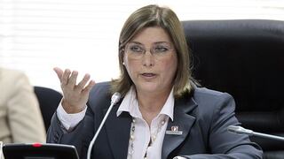 Congreso pide informe a canciller por cierre del Parlamento Andino