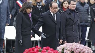 François Hollande visitó por sorpresa la gran mezquita de París tras un año de atentados
