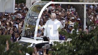 Mercado Libre: Venden entradas para la misa del papa Francisco pese a ser gratuitas