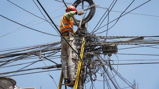 Municipalidad de Magdalena del Mar retira más de 94,000 mil metros de cables aéreos en desuso