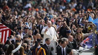 Papa Francisco pidió paz en su primera audiencia pública