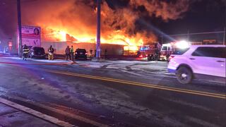Se incendia la conocida empresa de papel Marcal en Nueva Jersey [FOTOS Y VIDEO]