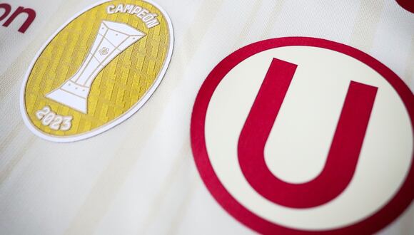 La nueva camiseta de la 'U' tendrá el parche de campeón (Foto: Facebook).