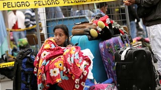 Venezolanos varados en frontera de Ecuador piden una "ruta humanitaria" hacia Perú