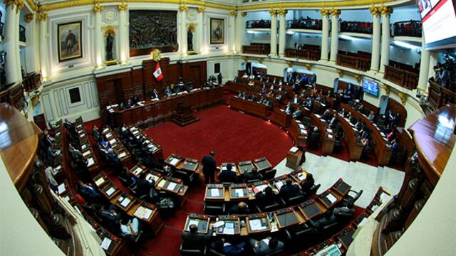 Moíses Mamani: Bancadas exigen que Pleno debata sanción este miércoles