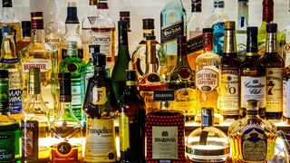 Ventas de bebidas alcohólicas crecerían impulsadas por consumo en bares y restaurantes