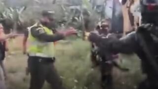 Colombia: Policía se opone al desalojo de familias porque le parece injusto y entrega su arma [VIDEO]