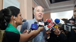 Ofrecieron “prebendas” a Alfredo Barnechea para que se retire, según García Belaunde
