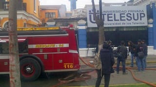 Cercado de Lima: Incendio consumió almacén de instituto