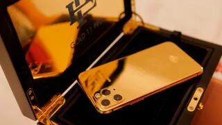 Hermano de Pablo Escobar lanza al mercado el ‘Escobar Gold’, un iPhone 11 enchapado en oro de 24k