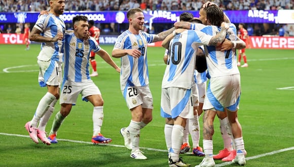 Argentina le ganó 2-0 a Canadá. (Foto: AFP)