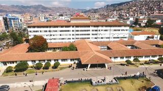 Implementarán Servicio de Oncología en el Hospital Regional del Cusco