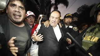 Fiscalía solicitó impedimento de salida del país por 18 meses para Luis Alva Castro