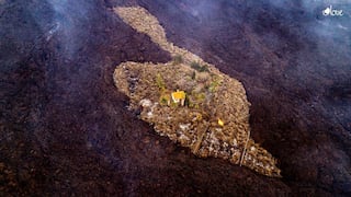 España: una casa se salvó de ser arrasada por la lava del volcán Cumbre Vieja en Islas Canarias