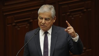 Premier César Villanueva lamenta que el Congreso haya salvado al fiscal Chávarry