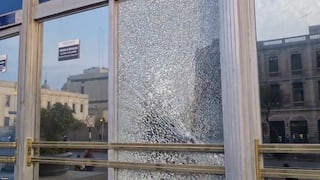 Protestas en Lima: Atacaron con piedras la sede del Ministerio Público