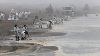 Derrame de petróleo: Repsol afirma que desplegó 1,350 personas “capacitadas” para labores de limpieza 