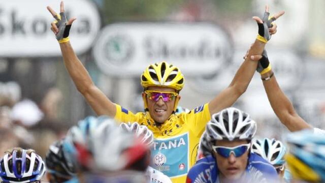 Suspenden dos años a ciclista Contador