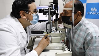 Hospital Almenara logra 90 % de éxito en pacientes con glaucoma con cirugía mínimamente invasiva