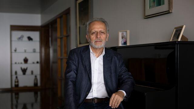 Jorge Chávez Álvarez: “Perder lo avanzado en democracia sería fatal”