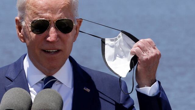 EE.UU.: Biden dice estar “harto” de que grandes empresas no paguen impuestos “justos”