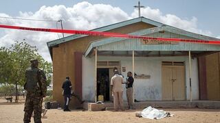 Mueren 17 en ataques a dos iglesias