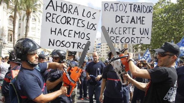 España con casi 5.7 mllns. de desempleados