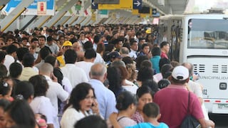 Caos en el Metropolitano: Reportan largas colas en estación Naranjal tras fusión de los expresos